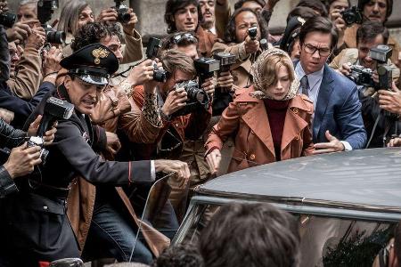 Michelle Williams und Mark Wahlberg suchen in Michelle Williams und Mark Wahlberg suchen in