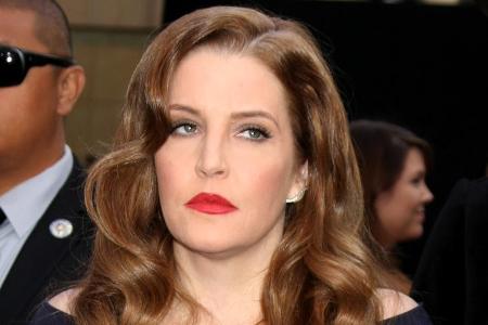 Hoch verschuldet: Lisa Marie Presley offenbart große finanzielle Schwierigkeiten Hoch verschuldet: Lisa Marie Presley offenbart große finanzielle Schwierigkeiten