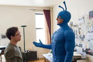 "The Tick": Die blaue Superhelden-Zecke ist zurück