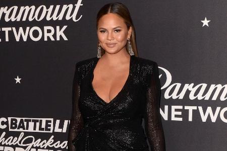 Chrissy Teigen hat eine einfache Lösung für ihr Problem Chrissy Teigen hat eine einfache Lösung für ihr Problem