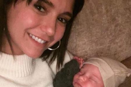 Nina Dobrev und die kleine Story Annabelle Paul Nina Dobrev und die kleine Story Annabelle Paul