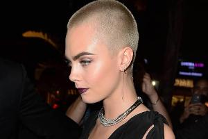 Cara Delevingne: So sexy kann Glatze sein