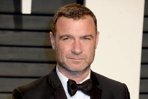 Liev Schreiber trifft sich mit Gerard Butlers Freundin