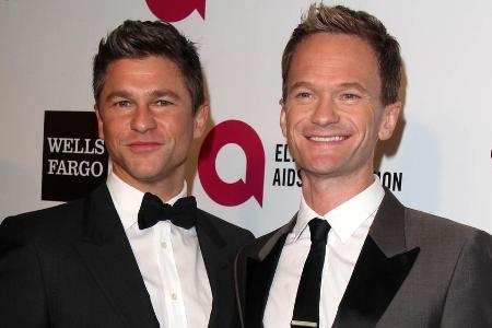 Glücklich, glücklicher, Neil Patrick Harris (r.) und sein Ehemann David Burtka Glücklich, glücklicher, Neil Patrick Harris (r.) und sein Ehemann David Burtka