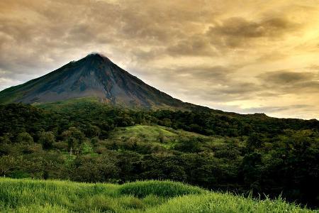 Majestätisch: Der Vulkan Arenal im Norden Costa Ricas Majestätisch: Der Vulkan Arenal im Norden Costa Ricas