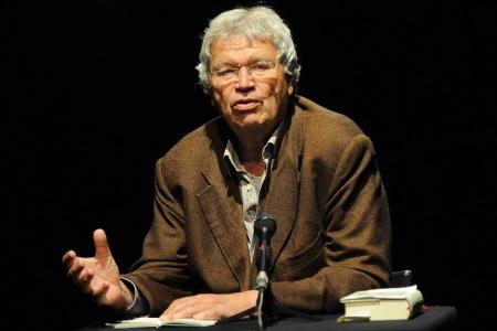 Ungewöhnliches Hobby: Gerhard Polt bezeichnet sich selbst als Ungewöhnliches Hobby: Gerhard Polt bezeichnet sich selbst als