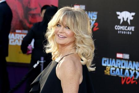 Goldie Hawn weiß, bei Männern manchmal ein Auge zuzudrücken Goldie Hawn weiß, bei Männern manchmal ein Auge zuzudrücken
