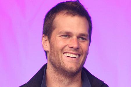 Tom Brady hat allen Grund sich zu freuen Tom Brady hat allen Grund sich zu freuen