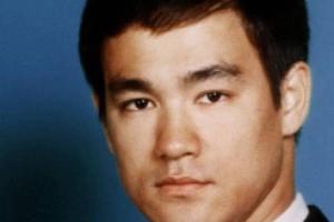 Biopic geplant: Wer spielt den jungen Bruce Lee?