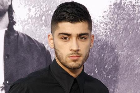 Zayn Malik muss jede Menge Kritik von seinen Twitter-Followern einstecken Zayn Malik muss jede Menge Kritik von seinen Twitter-Followern einstecken