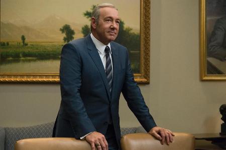 Strebt Frank Underwood (Kevin Spacey) gar eine Diktatur in den USA an? Strebt Frank Underwood (Kevin Spacey) gar eine Diktatur in den USA an?