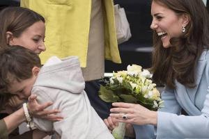 Herzogin Kate bringt kleinen Jungen zum Heulen