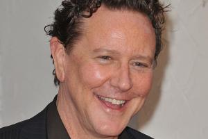 Erinnern Sie sich noch an Judge Reinhold aus "Beverly Hills Cop"?