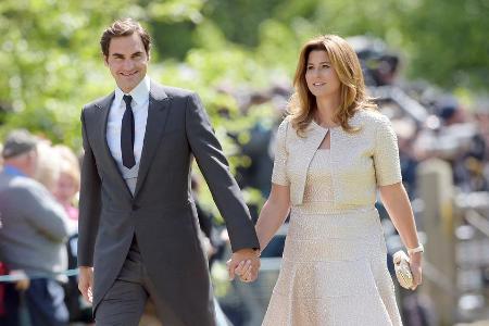 Roger Federer und seine Ehefrau Mirka bei der Hochzeit von Pippa Middleton und James Matthews Roger Federer und seine Ehefrau Mirka bei der Hochzeit von Pippa Middleton und James Matthews