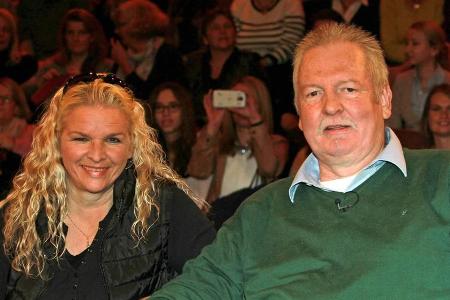 Tamme Hanken und seine Frau Carmen teilten die Leidenschaft für Pferde Tamme Hanken und seine Frau Carmen teilten die Leidenschaft für Pferde