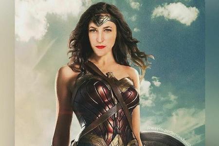 Geschickte Montage: Mayim Bialik als Wonder Woman Geschickte Montage: Mayim Bialik als Wonder Woman