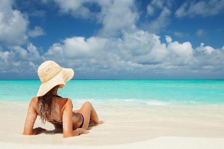 Sonne, Strand und Meer - hier würden die Deutschen am liebsten ihre Seele baumeln lassen Sonne, Strand und Meer - hier würden die Deutschen am liebsten ihre Seele baumeln lassen