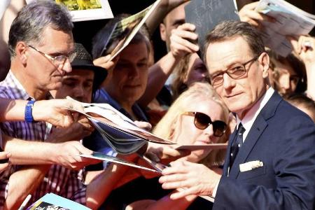 Bryan Cranston war heiß begehrt beim Filmfest München am 23. Juni Bryan Cranston war heiß begehrt beim Filmfest München am 23. Juni