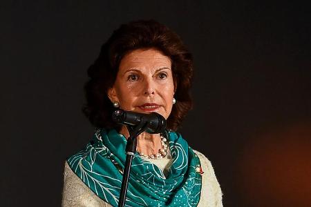 Königin Silvia - hier bei einer Rede in Berlin - muss den Tod einer engen Vertrauten verkraften Königin Silvia - hier bei einer Rede in Berlin - muss den Tod einer engen Vertrauten verkraften