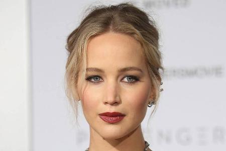 Jennifer Lawrence musste auf der Rückreise von ihrer Heimatstadt Louisville notlanden Jennifer Lawrence musste auf der Rückreise von ihrer Heimatstadt Louisville notlanden