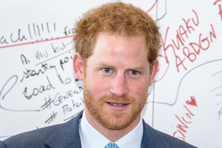 Prinz Harry bei einem offiziellen Termin Prinz Harry bei einem offiziellen Termin