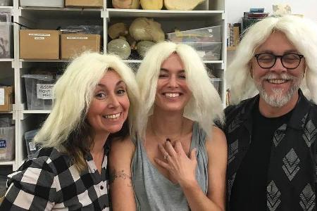 Ob das wohl der neue Look von Lena Headeys (Mitte) Ob das wohl der neue Look von Lena Headeys (Mitte)