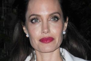Der größte Sternsaphir der Welt wird nach Angelina Jolie benannt