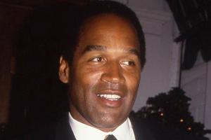 Neues Leben, alte Tricks: Engagiert O.J. Simpson nervige Paparazzi?
