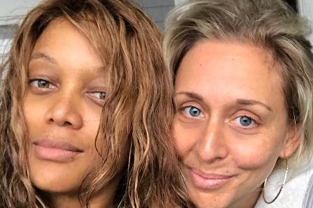Gönnt sich mit ihrer besten Freundin eine Auszeit: Tyra Banks Gönnt sich mit ihrer besten Freundin eine Auszeit: Tyra Banks