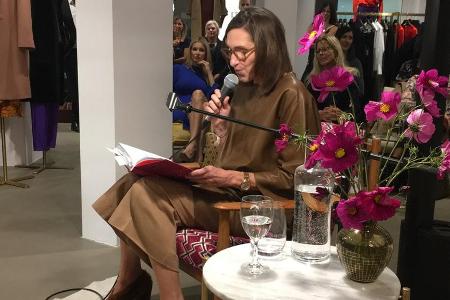 Annette Weber stellt ihr neues Buch Annette Weber stellt ihr neues Buch