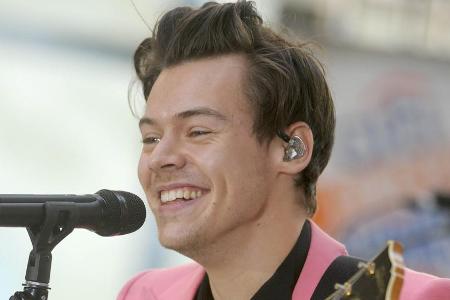 Mit dieser Aktion begeisterte Harry Styles seine Fans Mit dieser Aktion begeisterte Harry Styles seine Fans