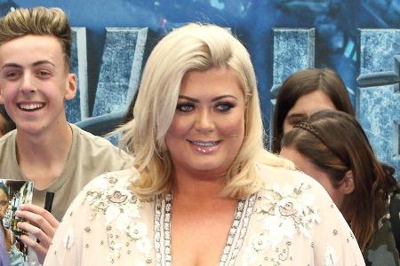 Gemma Collins musste am Sonntagabend einen mächtig peinlichen Bühnenmoment überstehen Gemma Collins musste am Sonntagabend einen mächtig peinlichen Bühnenmoment überstehen
