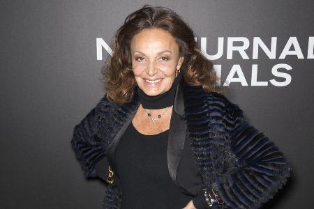 Diane von Fürstenberg sieht man ihr Alter überhaupt nicht an Diane von Fürstenberg sieht man ihr Alter überhaupt nicht an