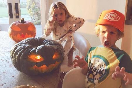 Mit ihrem Ehemann und den beiden Kindern Ace und Maxwell lebt Jessica Simpson in Beverly Hills Mit ihrem Ehemann und den beiden Kindern Ace und Maxwell lebt Jessica Simpson in Beverly Hills