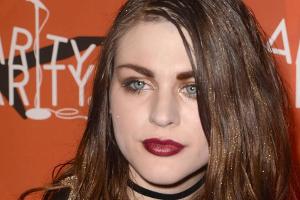 Brennendes Flugzeug: Frances Bean Cobain hatte Todesangst