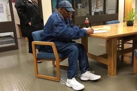 Dieses Foto von O.J. Simpson veröffentlichte das Staatsgefängnis von Nevada Dieses Foto von O.J. Simpson veröffentlichte das Staatsgefängnis von Nevada