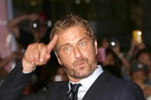 Motorrad-Unfall - Gerard Butler ins Krankenhaus eingeliefert!