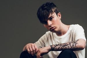 Gekreische, Tränen, Liebesbriefe: Mike Singer lebt das Popstar-Leben