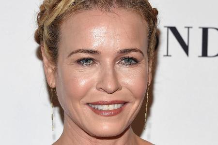 Spendet einen großzügigen Betrag an die Opfer des Hurrikan Maria: Chelsea Handler Spendet einen großzügigen Betrag an die Opfer des Hurrikan Maria: Chelsea Handler