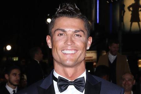 Cristiano Ronaldo wird zum vierten Mal Vater Cristiano Ronaldo wird zum vierten Mal Vater