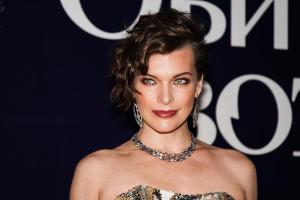 Herzerwärmend: Milla Jovovich unterstützt kranken deutschen Jungen
