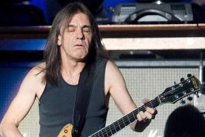 Malcolm Young: "The Beast" begleitete ihn auf seinem letzten Weg