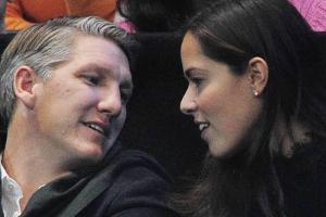 Bastian Schweinsteiger: So süß gratuliert er seiner Ana
