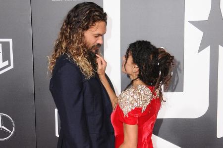 Jason Momoa und Lisa Bonet bei der Premiere von Jason Momoa und Lisa Bonet bei der Premiere von