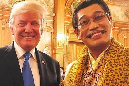 Pikotaro und Donald Trump im Grinse-Wettstreit Pikotaro und Donald Trump im Grinse-Wettstreit