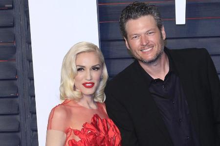 Gwen Stefani trotzt den Spöttern und erklärt, warum Blake Shelton die richtige Wahl als Gwen Stefani trotzt den Spöttern und erklärt, warum Blake Shelton die richtige Wahl als