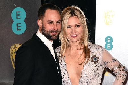 Preston J.Cook und Julia Stiles sind Eltern eines Sohnes geworden Preston J.Cook und Julia Stiles sind Eltern eines Sohnes geworden