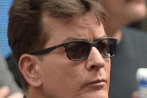 Charlie Sheen streitet Vorwürfe ab: Kein Sex mit 13-Jährigem