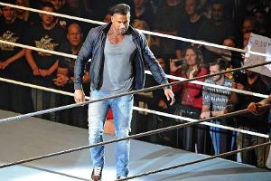 Tim Wiese: Für Baumarkt-Fest steigt er wieder in den Wrestling-Ring
