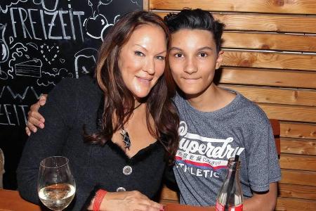 Allegra Curtis zieht mit ihrem Sohn Raphael in die USA Allegra Curtis zieht mit ihrem Sohn Raphael in die USA